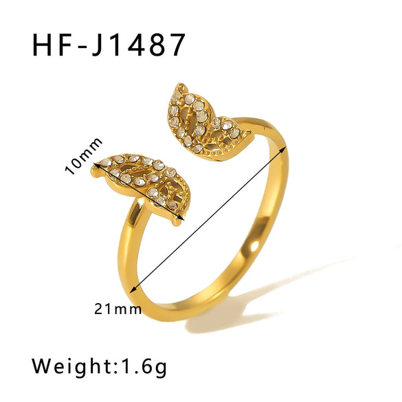 Wholesale Stainless Steel Love Inlaid Zircon Croissant Five Pointed Star Couple Ring With 18K Vacuum Plating In Furnace