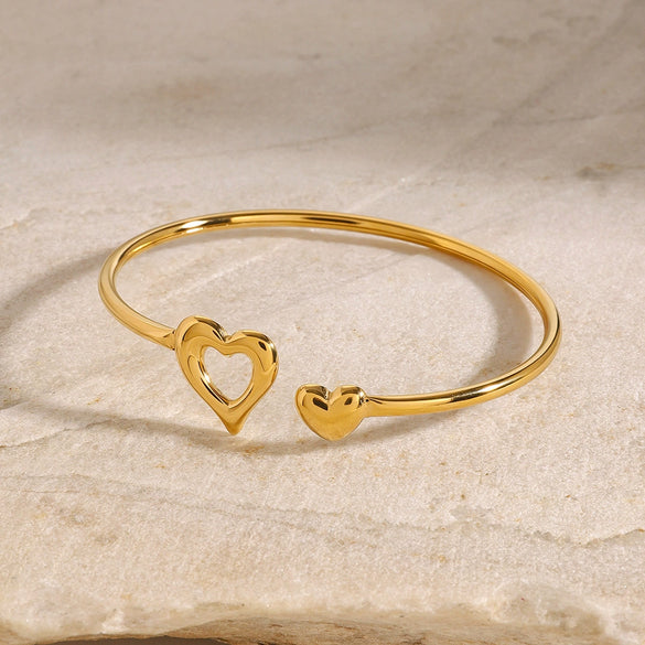 Wholesale Stainless Steel Love Opening Bracelet With Electroplating Treatment