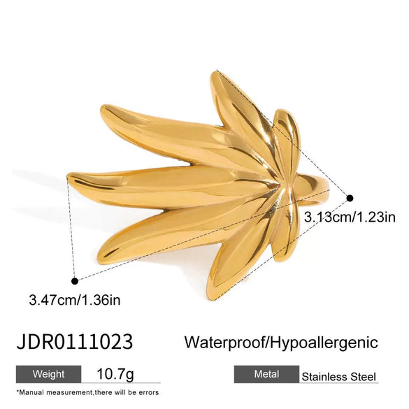 Wholesale Stainless Steel Maple Leaf Ring With Geometric Design And Electroplating For Women