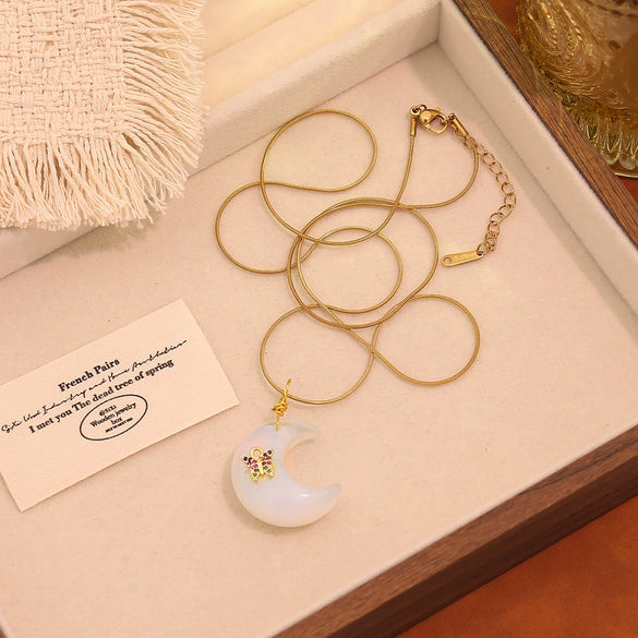 Wholesale Stainless Steel Moonshaped Pendant Necklace With Personality And Minimalist Style