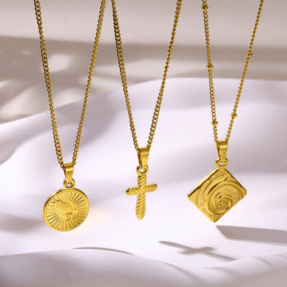 Wholesale Stainless Steel Necklace With 18K Gold Cross Pendant And Round Geometric Design Electroplated