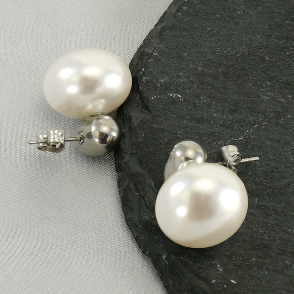 Wholesale Stainless Steel Pearl Inlaid Geometric Earrings For Women Simple Style