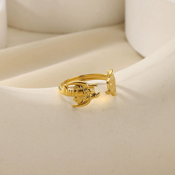 Wholesale Stainless Steel Pleated Geometric Glossy Ring With Sunflower Design And Electroplating
