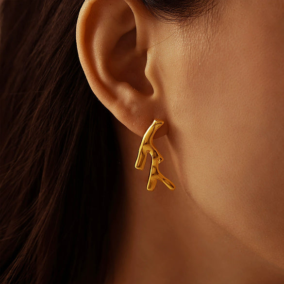 Wholesale Stainless Steel Pvd Gold Plated Irregular Niche Style Electroplated Earrings For Women