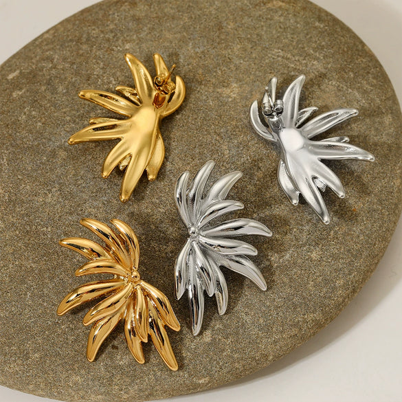 Wholesale 316 Stainless Steel Pvd Vacuum Furnace Electroplated Gold Angel Wings And Half Flower Earrings For Women