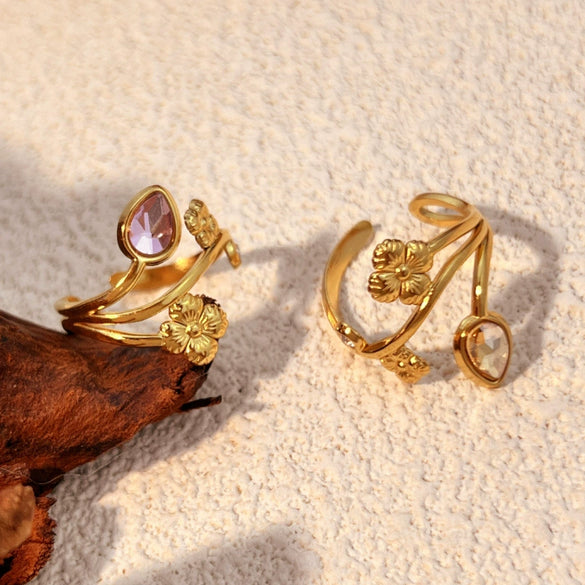 Wholesale Stainless Steel Retro Exaggerated Geometric Heartshaped Ring With Electroplating Light Luxury Highend Jewelry