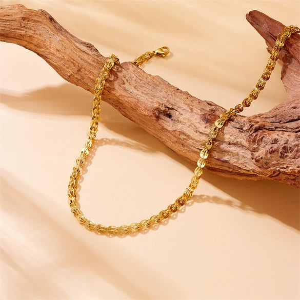 Wholesale Stainless Steel Retro Fashion Personality Gold Plated Chain Necklace For Women