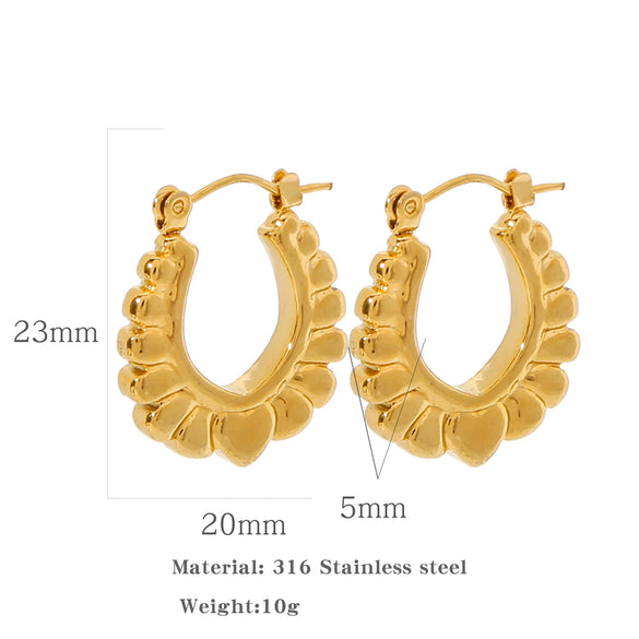 Wholesale Stainless Steel Retro Fashion Plant Flowers Pattern Electroplated Women's Ear Buckles