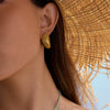 Wholesale Stainless Steel Retro Geometric Clam Shell Earrings Electroplated Nonfading Jewelry