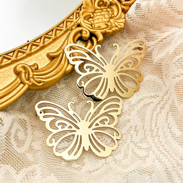 Wholesale Stainless Steel Retro Hollow Butterfly Design Heavy Industry Electroplated Real Gold Women's Earrings