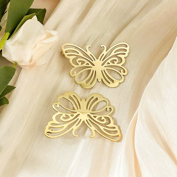 Wholesale Stainless Steel Retro Hollow Butterfly Design Heavy Industry Electroplated Real Gold Women's Earrings