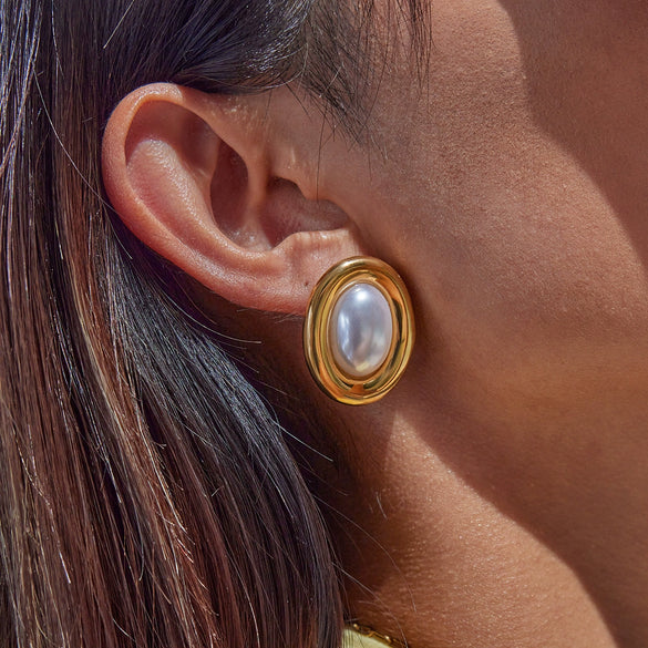 Wholesale Stainless Steel Retro Pearl Earrings For Women Geometric Electroplated