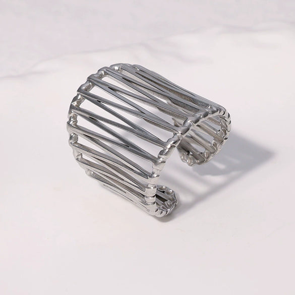 Wholesale Stainless Steel Ring For Women Fashionable Light Luxury Nonfading Electroplated
