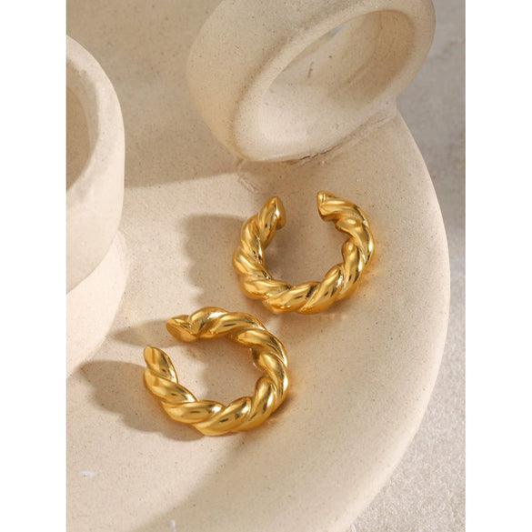 Wholesale Stainless Steel Round Ear Clip With Hemp Rope Design And Electroplating For Women