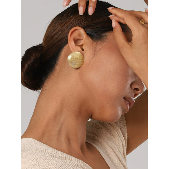 Wholesale Stainless Steel Round Embossed Earrings With Electroplating For Women