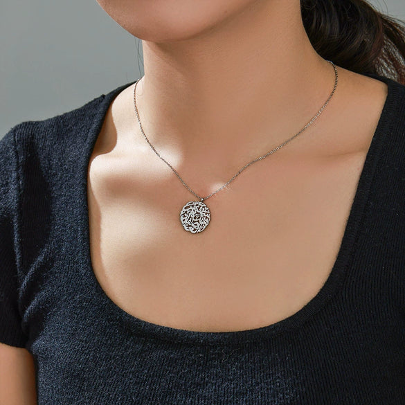 Wholesale Stainless Steel Simple Character Hollow Pendant Necklace With Electroplating And O Word Chain