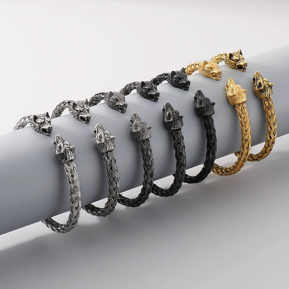 Wholesale Stainless Steel Skull Opening Men's Punk Bracelet With Polishing And Animal Zodiac Pattern