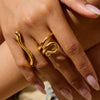 Wholesale Stainless Steel Snake Shaped Finger Ring With White Zirconium Eyes Electroplated Jewelry Geometric And Animal Style