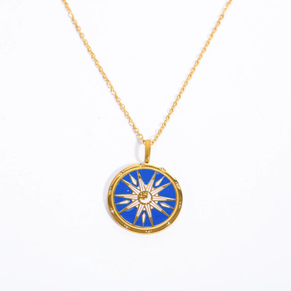 Wholesale Stainless Steel Tarot Card Round Pendant Necklace With Real Gold Plated Color Preserving Retro Style Electroplating Treatment