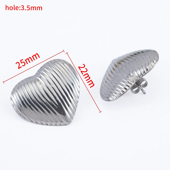 Wholesale Stainless Steel Titanium Steel Earrings With Conch Love Pattern Electroplating For Female Light Luxury Fashion Style