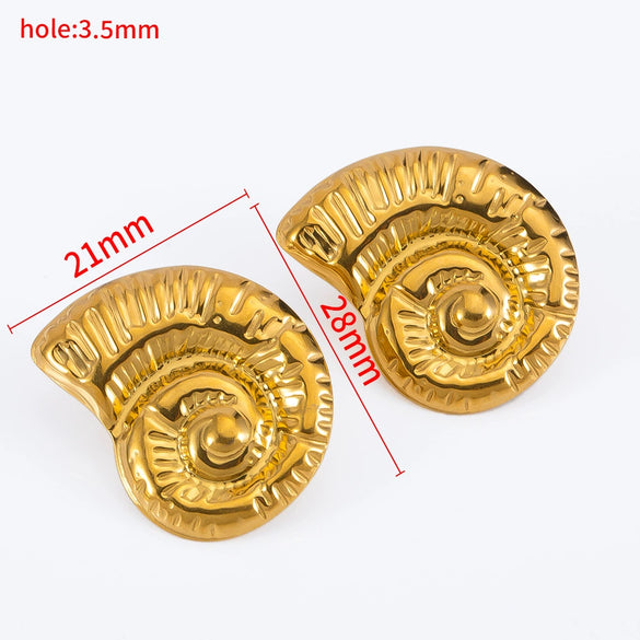 Wholesale Stainless Steel Titanium Steel Earrings With Conch Love Pattern Electroplating For Female Light Luxury Fashion Style