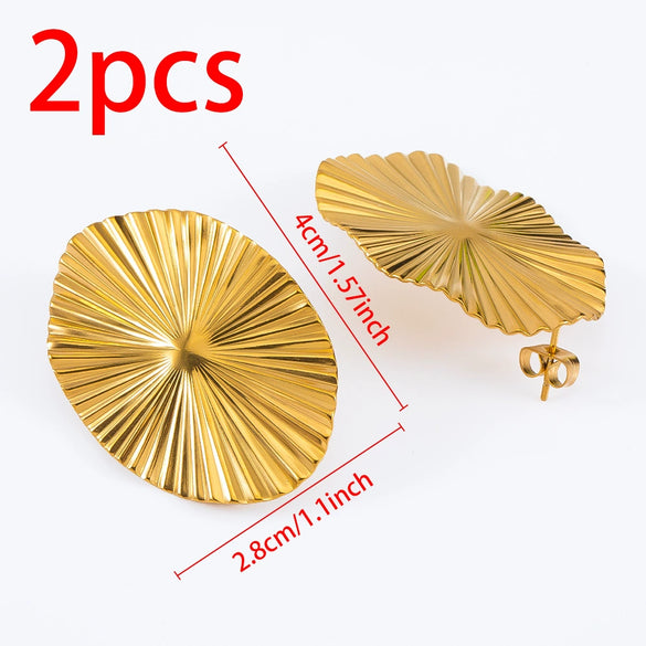 Wholesale Stainless Steel Titanium Steel Earrings With Conch Love Pattern Electroplating For Female Light Luxury Fashion Style