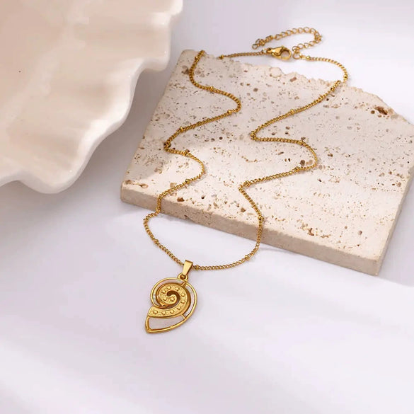 Wholesale Stainless Steel Turtle Pendant Necklace With Cross Chain And Electroplating Processing
