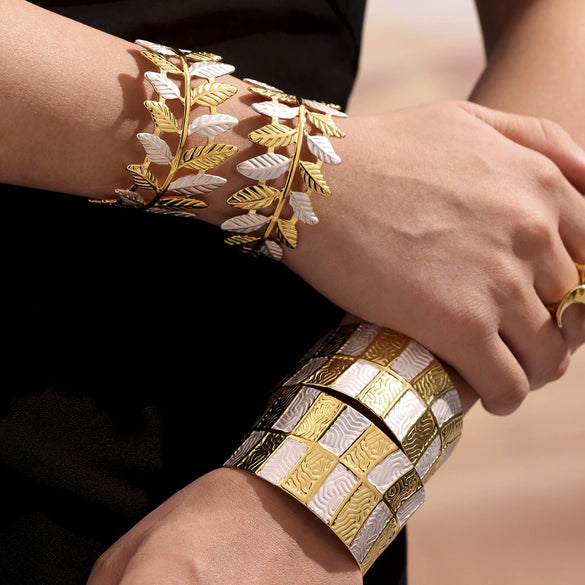 Wholesale Stainless Steel Twotone Leaf Open Bracelet Gold Plated Fashion Exaggerated Wide Version