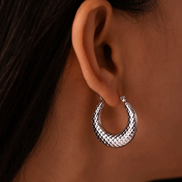 Wholesale 316L Stainless Steel Ushaped Geometric Light Luxury Earrings Electroplated With Gold