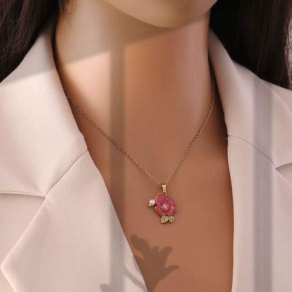 Wholesale Stainless Steel Vintage Flower Shape Imitation Pearl Pendant Necklace