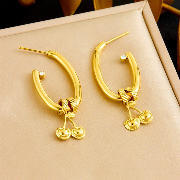 Wholesale Stainless Steel Women's Earrings Gold Plated Love Tassel With Heart Drop Geometric Pattern