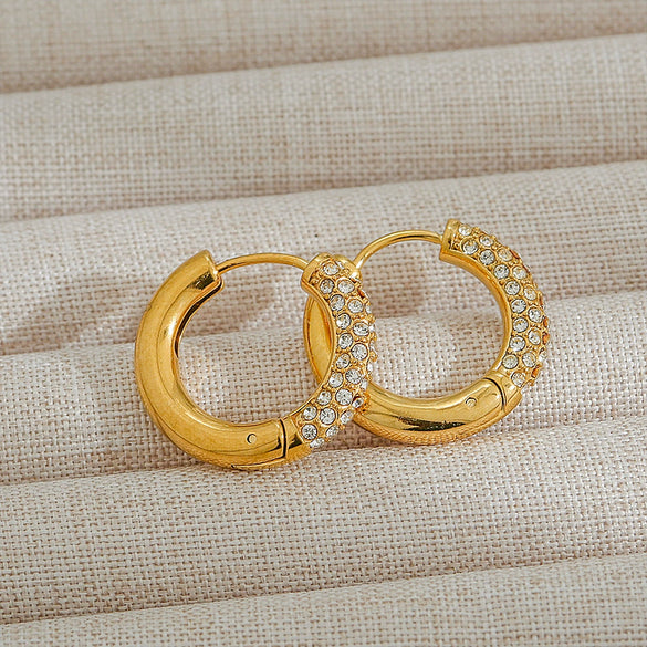 Wholesale Stainless Steel Women's Geometric Diamond Earrings Plated With Gold
