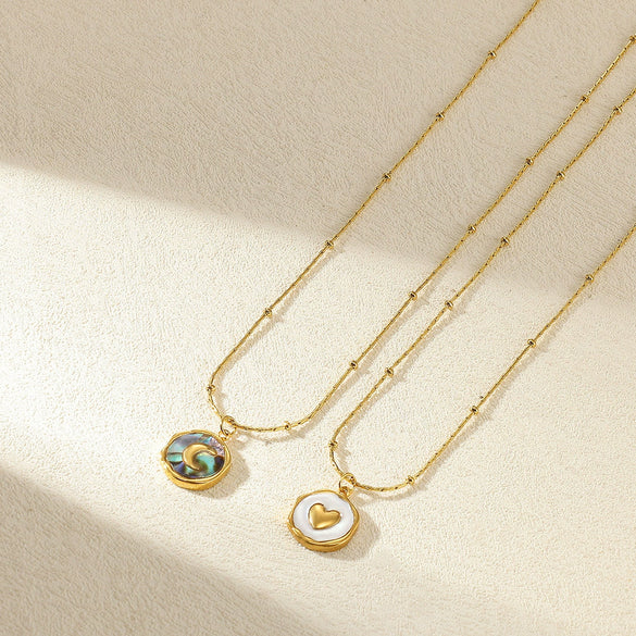 Wholesale Stainless Steel Women's Sweet Love Heart Electroplated Clavicle Necklace Jewelry