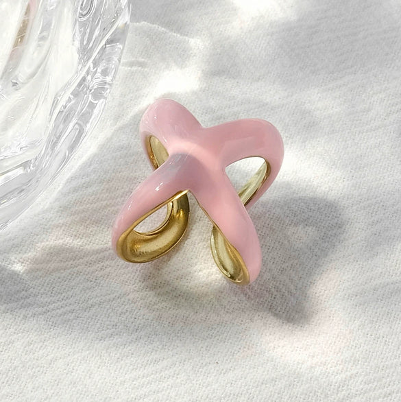 Wholesale Stainless Steel Xshaped Open Ring With Oil Dropping Pattern And Electroplating Treatment