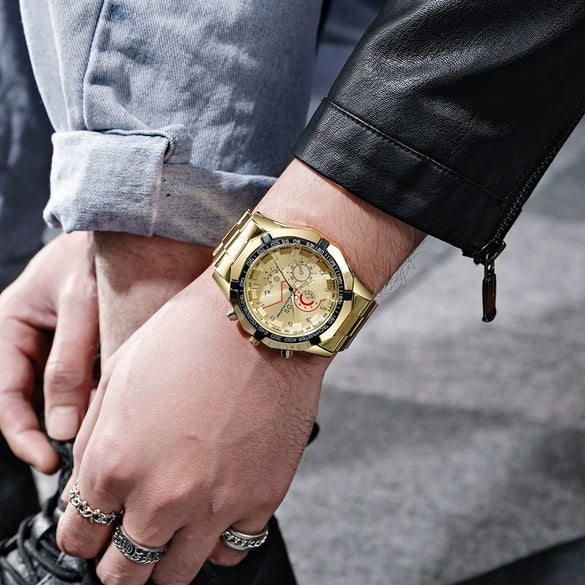 Wholesale Steel Belt Full Automatic Quartz Men's Watch With Large Dial And Round Dial Shape Aggressive Tough Guy Style