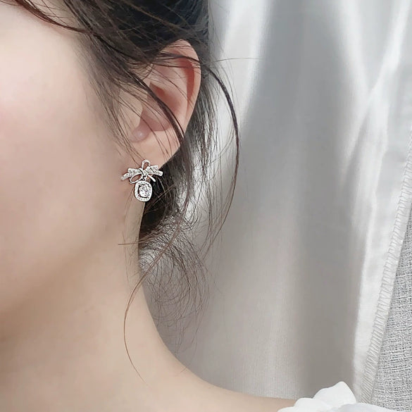 Wholesale 925 Sterling Silver Bow Moissanite Minimalist Earrings For Women