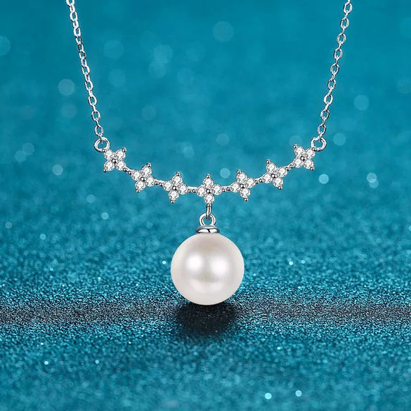 Wholesale 925 Sterling Silver Clavicle Chain With Clover Style Freshwater Pearl And Moissanite Pendant Geometric Pattern Electroplated