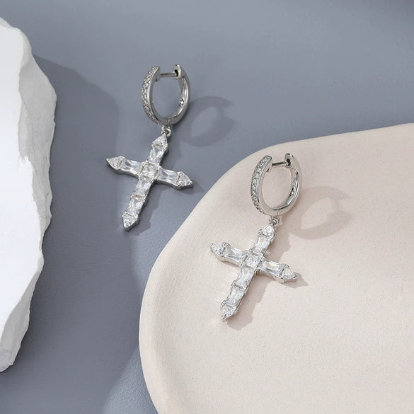 Wholesale 925 Sterling Silver Cross Geometric Patterned Necklace With High Carbon Drill Pendant For Women Electroplated