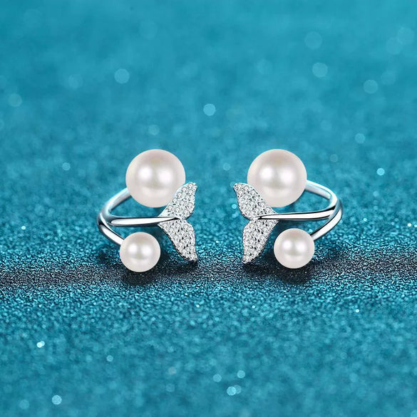 Wholesale 925 Sterling Silver Female Earrings With Human Fish Tail Design Fresh Water Pearl Moissanite Animal Pattern Electroplated