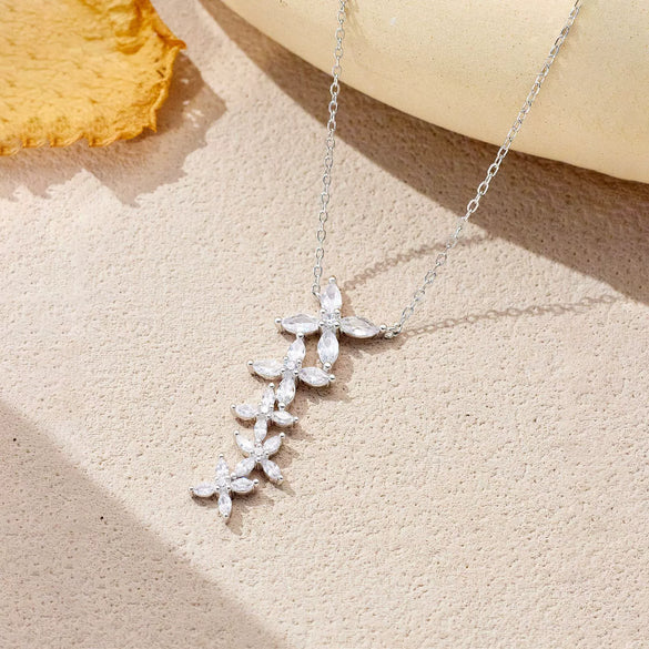 Wholesale 925 Sterling Silver Fourleaf Clover Pendant Necklace And Earrings Set For Women With Electroplating In Fashion Style