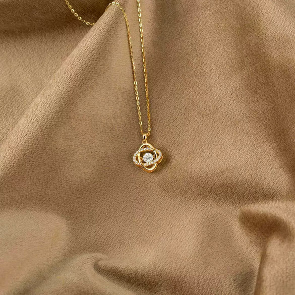 Wholesale Sterling Silver 925 Geometric Clover Flower Pendant Necklace For Women With Ochain And Electroplating Treatment