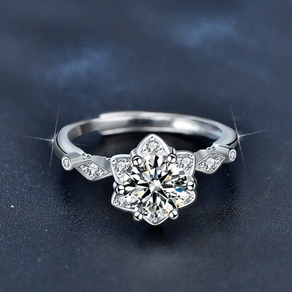 Wholesale 925 Sterling Silver Minimalist Geometric Sixpointed Star Ring For Girls With Electroplating
