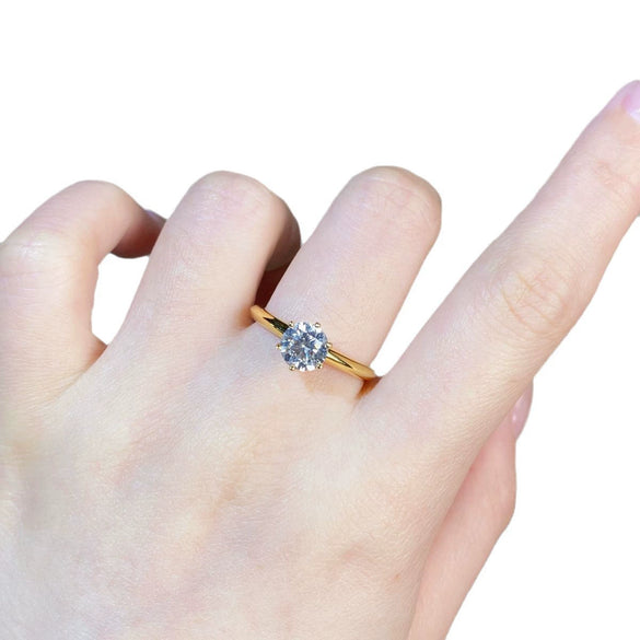 Wholesale Sterling Silver Sixclaw Moissanite Ring Electroplated 18K Gold Geometric Minimalist Design For Women