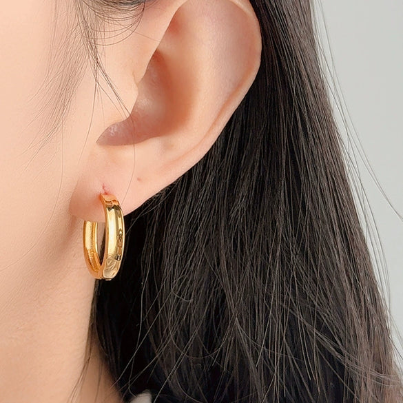 Wholesale 925 Sterling Silver Ushaped Geometric Female Highend Electroplated Earrings