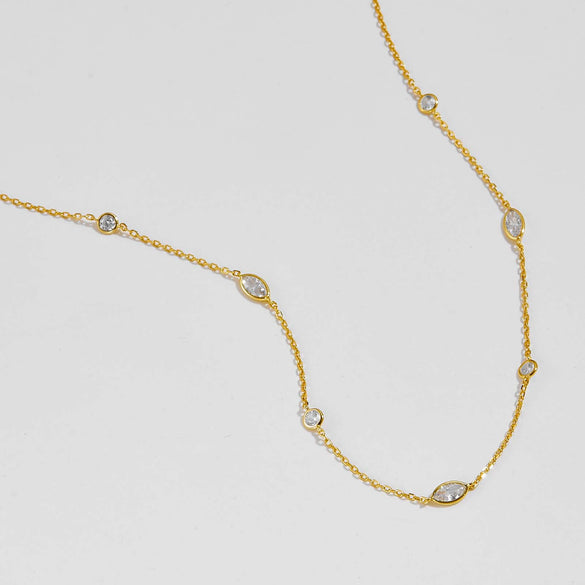 Wholesale 925 Sterling Silver Women's Collarbone Necklace With Geometric Design And Platinum Or 18K Gold Electroplating
