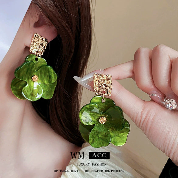 Wholesale Stud Earrings Alloy Green Flower Geometric Light Luxury Electroplating For Women