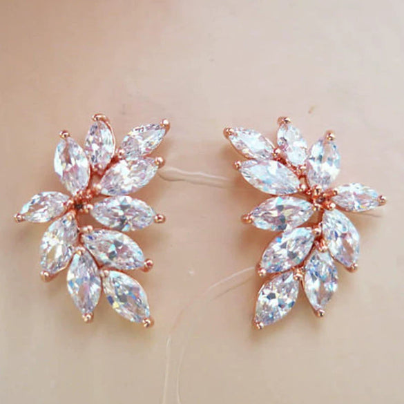 Wholesale Stud Earrings Copper Leaves Horse Eye Diamond Style For Women