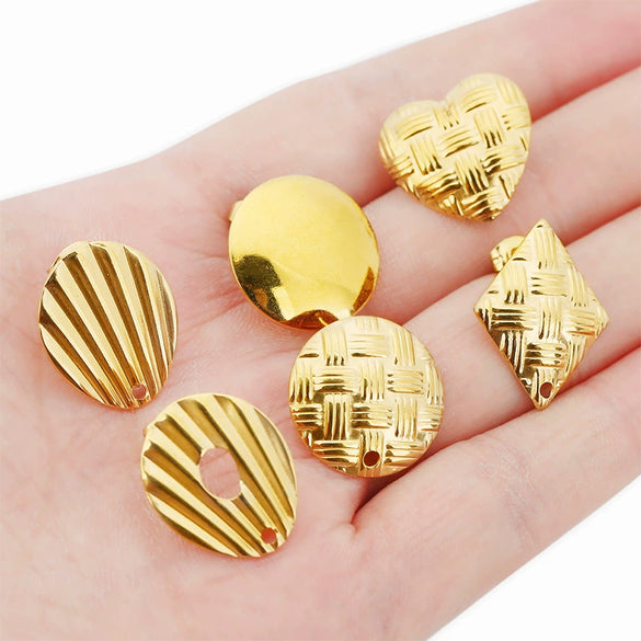 Wholesale Stud Earrings Stainless Steel French Retro Style With Weaving Vertical Stripes Pattern And Electroplating Treatment