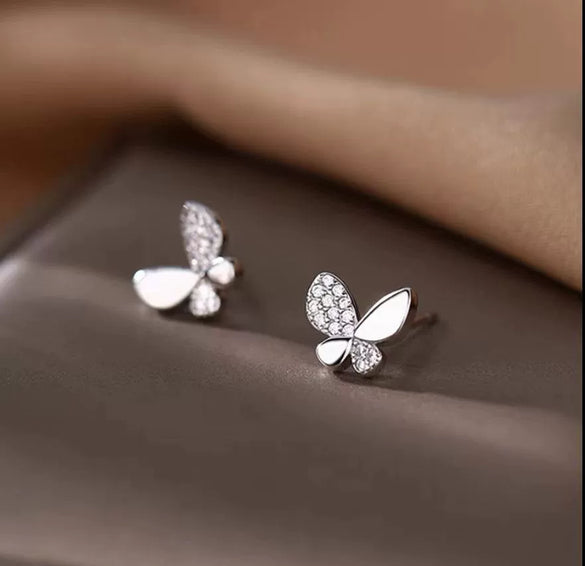 Wholesale Stud Earrings Sterling Silver Butterfly Diamondembedded Goldplated Mini Zircon Bow Animal Insect Zodiac Fairy Style For Women