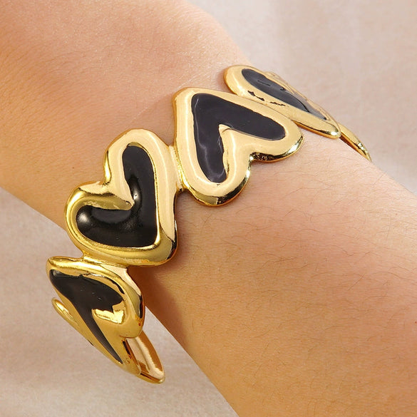 Wholesale Sweet And Cool Style Drip Oil Stainless Steel Heartshaped Enamel Bracelet Jewelry